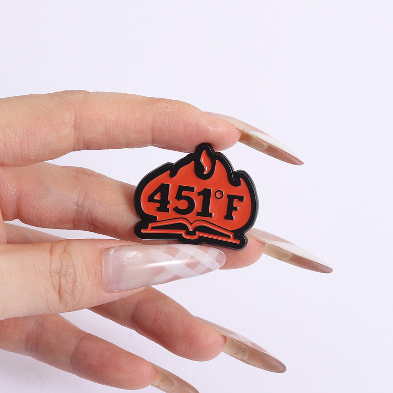 451 Fahrenheit Emaille Pins Fi - Jewelry Making Journal recensie en prijs
