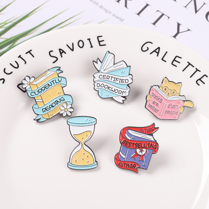 Leuke Boeken Emaille Broche Ho - Jewelry Making Journal recensie en prijs