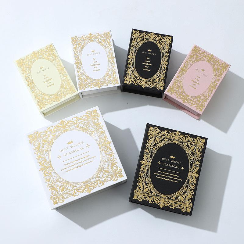 Magnetische boekvormige sierad - Jewelry Making Journal recensie en prijs